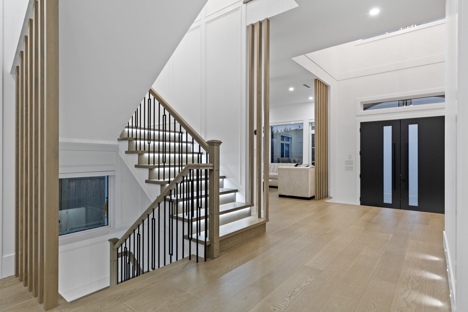 Canyon Ridge - Interior